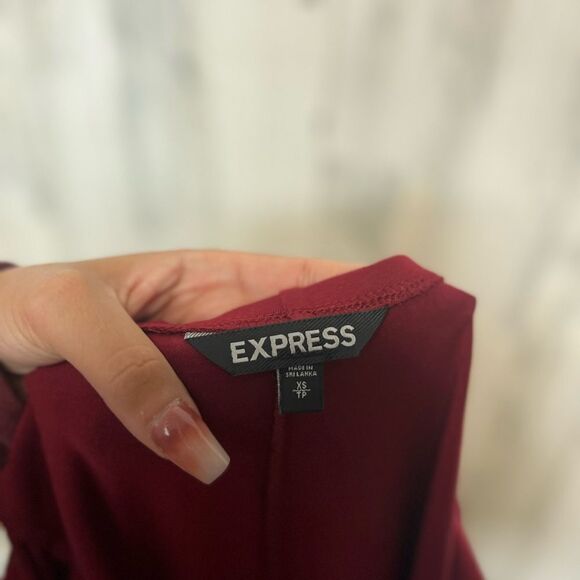 Express burgundy dress - Picture 4 of 5
